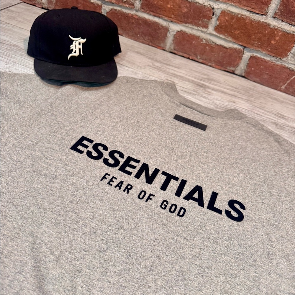 Essentials Fear Of God Tee - Picture 2 of 8